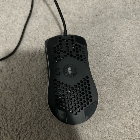 Gaming Mouse - Picture 3 of 3